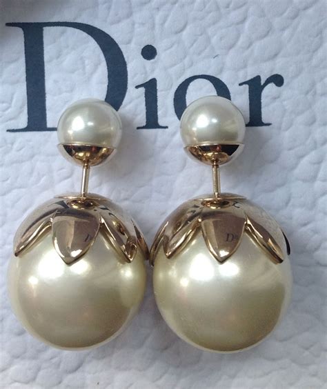 dior mise en dior tribal double pearl earrings|christian Dior tribal earrings 2021.